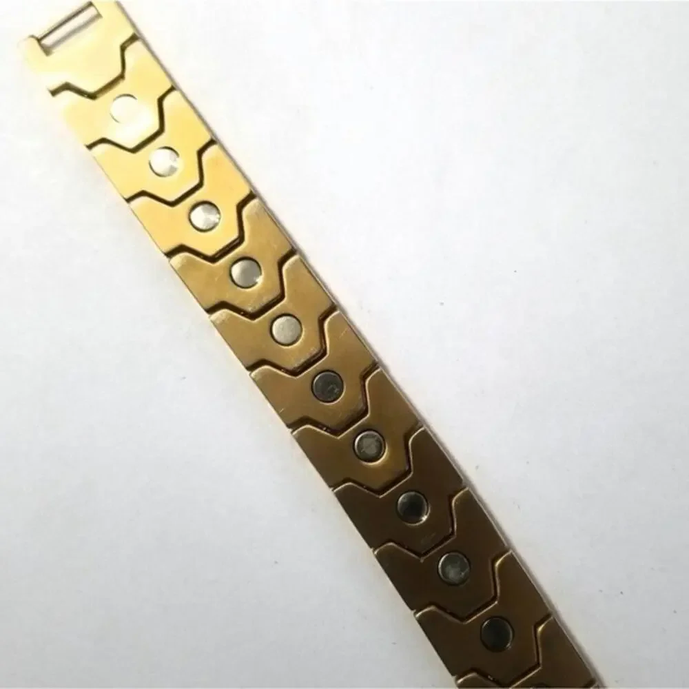 Men’s 316L stainless‎ steel gold magnetic bracelet 8.5